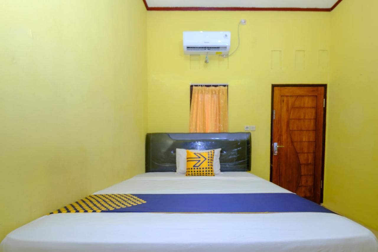 Spot On 2732 Sandy Guesthouse Mataram Dış mekan fotoğraf